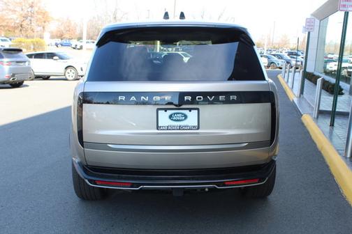 2025 Land Rover Range Rover SE