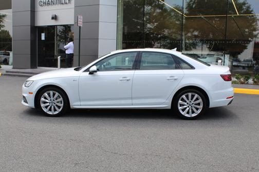 2018 Audi A4 2.0T Premium
