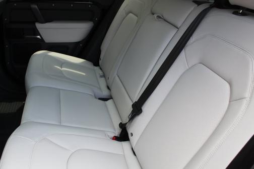 2025 Land Rover Defender S