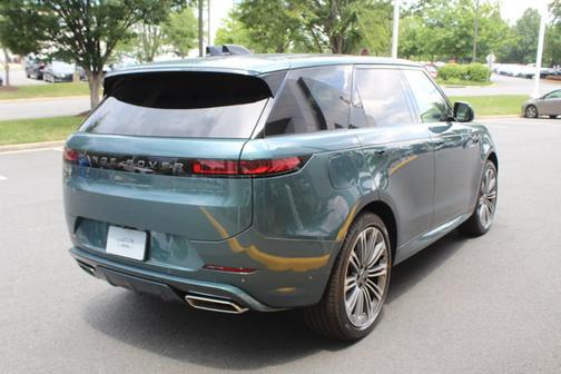 2025 Land Rover Range Rover Sport Dynamic SE