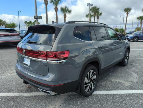 2026 Volkswagen Atlas 2.0T SE w/Technology 4MOTION