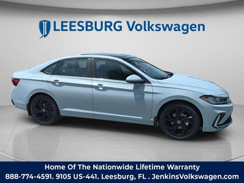 Gray 2026 Volkswagen Jetta 1.4T SE