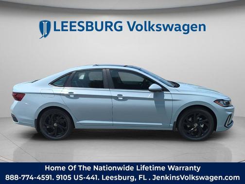 Gray 2026 Volkswagen Jetta 1.4T SE