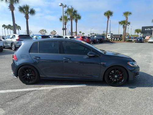 2019 Volkswagen Golf GTI 2.0T S 4-Door