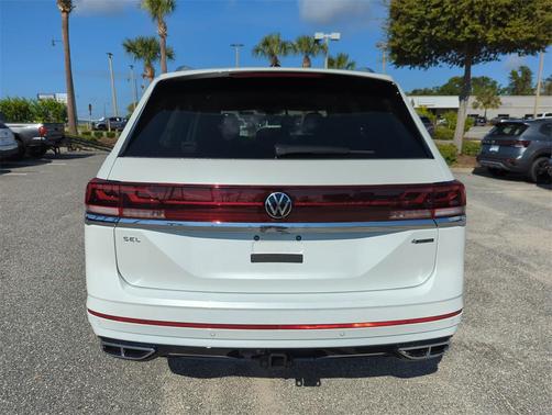 2026 Volkswagen Atlas 2.0T SEL Premium R-Line 4MOTION