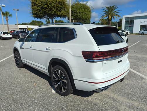 2026 Volkswagen Atlas 2.0T SEL Premium R-Line 4MOTION