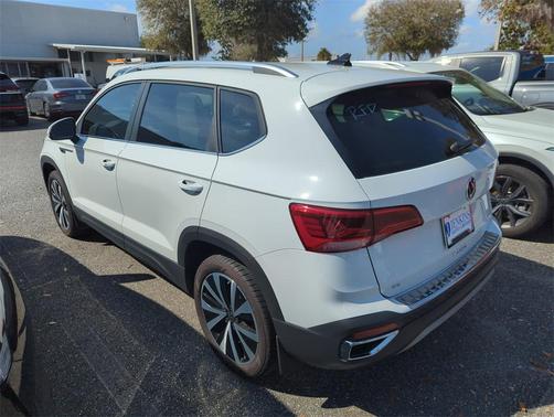 2023 Volkswagen Taos 1.5T SE