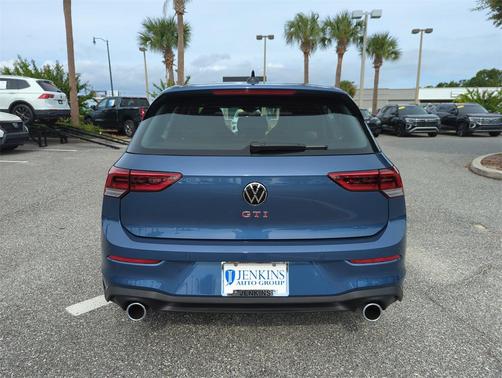 2025 Volkswagen Golf GTI 2.0T SE DSG