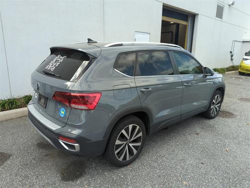 2022 Volkswagen Taos 1.5T SE