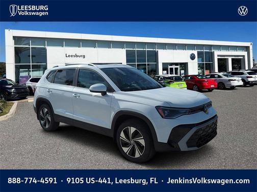 2026 Volkswagen Taos SE