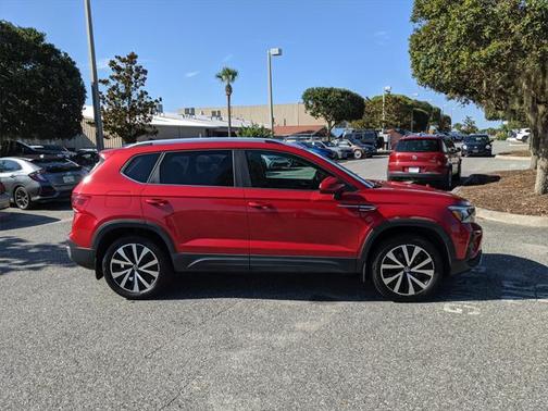 2022 Volkswagen Taos 1.5T SE
