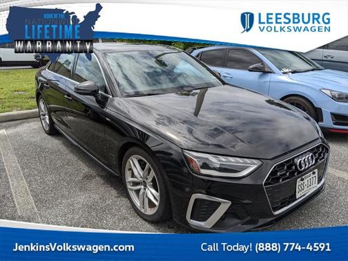 2023 Audi A4 45 S line Premium Plus