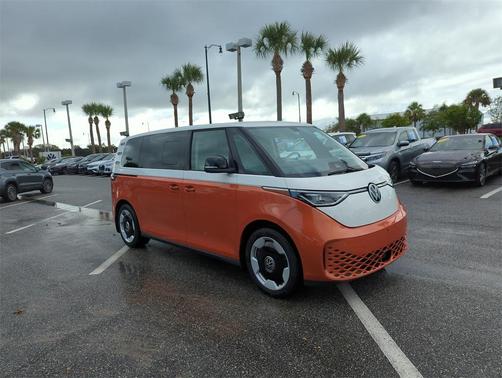 2025 Volkswagen ID. Buzz Pro S Plus