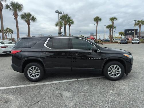 2020 Chevrolet Traverse LS