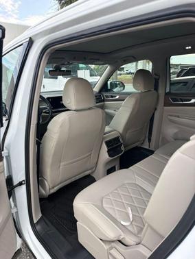 Opal White 2026 Volkswagen Atlas 2.0T SEL Premium R-Line 4MOTION