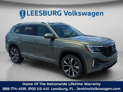 Avocado Green Pearl 2026 Volkswagen Atlas 2.0T SEL Premium R-Line 4MOTION