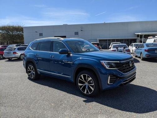 2025 Volkswagen Atlas 2.0T SEL Premium R-Line 4MOTION