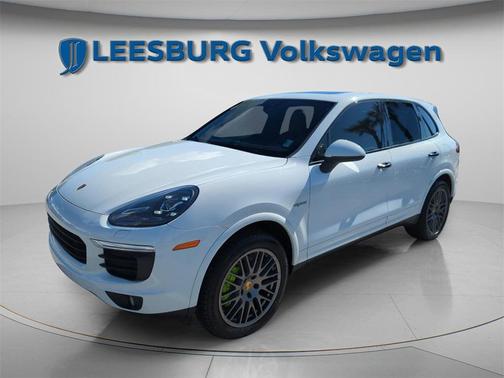 2017 Porsche Cayenne Cayenne S E-Hybrid Platinum Edition