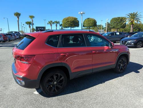 2022 Volkswagen Taos 1.5T SE