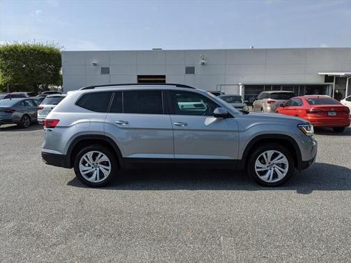 2021 Volkswagen Atlas 3.6L SE w/Technology