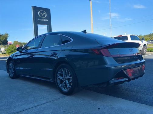 2022 Hyundai SONATA SEL