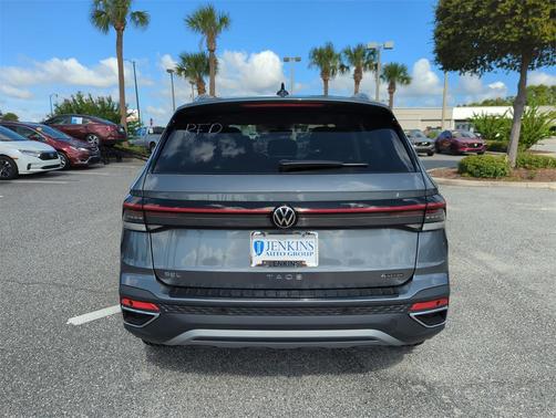 2025 Volkswagen Taos 1.5T SEL