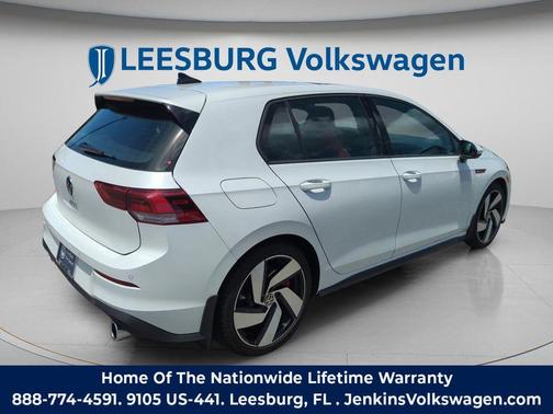 Opal White Pearl 2023 Volkswagen Golf GTI 2.0T SE DSG