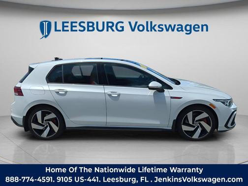 Opal White Pearl 2023 Volkswagen Golf GTI 2.0T SE DSG