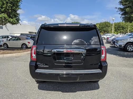 2016 GMC Yukon Denali