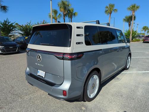 2025 Volkswagen ID. Buzz 1st Edition with 4MOTION