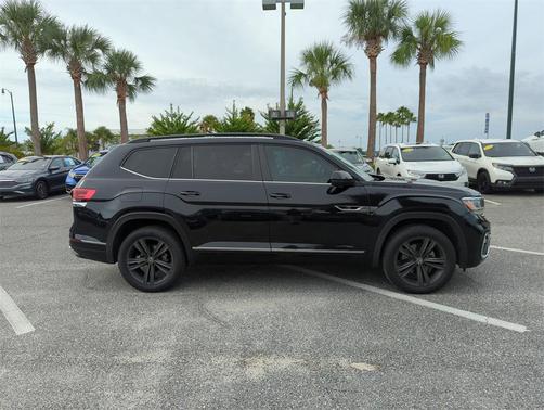 2021 Volkswagen Atlas 3.6L SE w/Technology