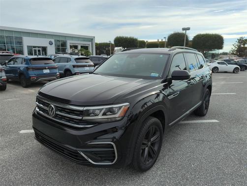 2021 Volkswagen Atlas 3.6L SE w/Technology