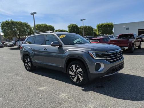2024 Volkswagen Atlas 2.0T SE w/Technology