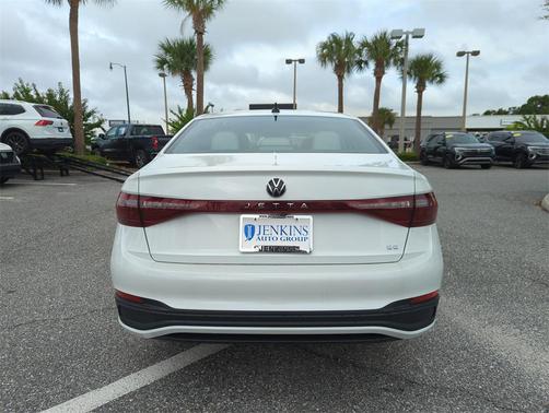 2025 Volkswagen Jetta 1.5T SE