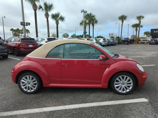 2008 Volkswagen New Beetle SE