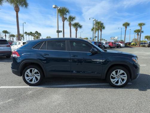 2020 Volkswagen Atlas Cross Sport 3.6L V6 SE w/Technology