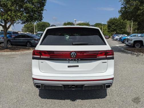 2025 Volkswagen Atlas 2.0T Peak Edition