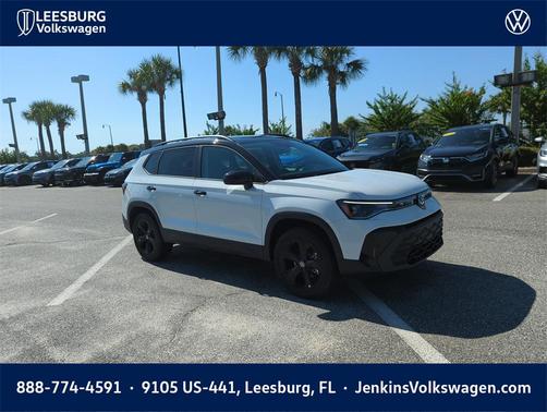 2025 Volkswagen Taos 1.5T SE Black