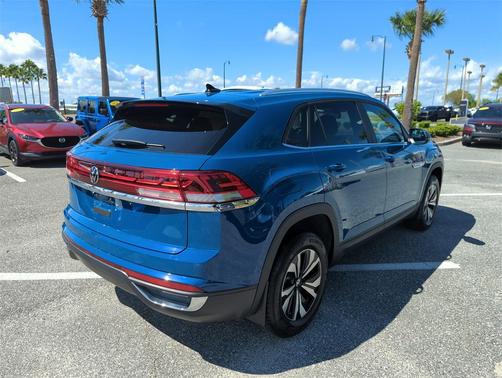 2025 Volkswagen Atlas Cross Sport 2.0T SE