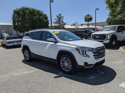 2024 GMC Terrain SLT