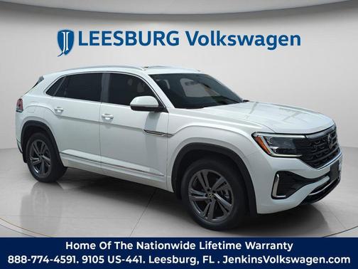 Opal White Pearl 2024 Volkswagen Atlas Cross Sport 2.0T SEL