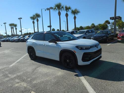 2025 Volkswagen Tiguan 2.0T SE R-Line Black