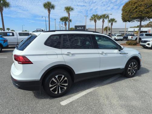 2023 Volkswagen Tiguan 2.0T S