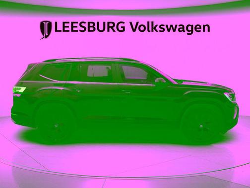 Deep Black 2025 Volkswagen Atlas 2.0T SE w/Technology 4MOTION