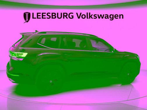 Deep Black 2025 Volkswagen Atlas 2.0T SE w/Technology 4MOTION
