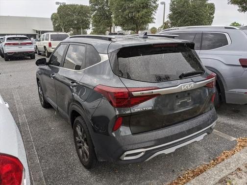 2022 Kia Seltos S