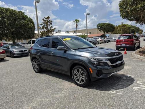 2022 Kia Seltos S