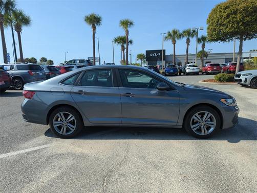 2024 Volkswagen Jetta 1.5T SE