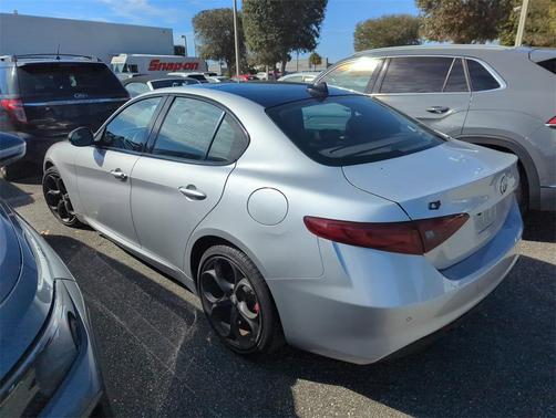 2019 Alfa Romeo Giulia Base