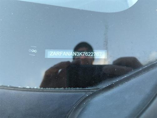 2019 Alfa Romeo Giulia Base